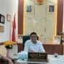 Kades Muara Beliti Baru, Zaipul Basri saat diwawancarai wartawan Musirawas.com di kantornya, Kamis (1/10/2026).
